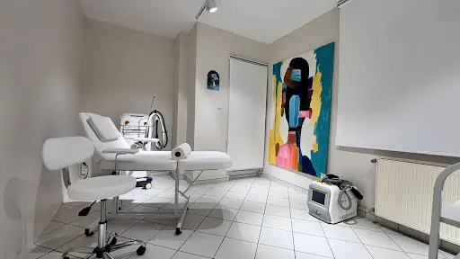 Night Beauty Center – Tırnak / Nail Studio, İstanbul