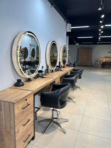 Salon İstanbul by Emel Özyürek 2