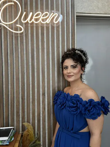 Queen Bayan Kuaförü Hsb