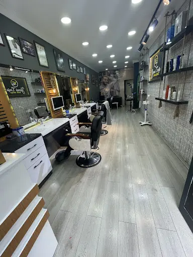Yunus Emre hair artist