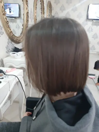 Sibel Üzülmez Aruz Kuaför