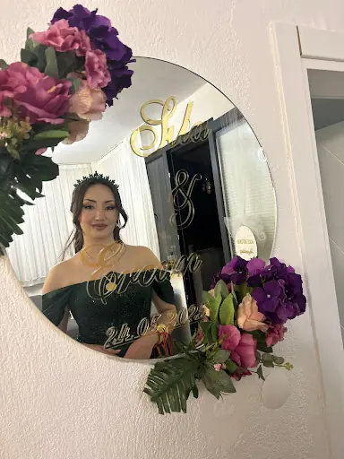 Freelance Makeup Artist Sena Küçükçakır