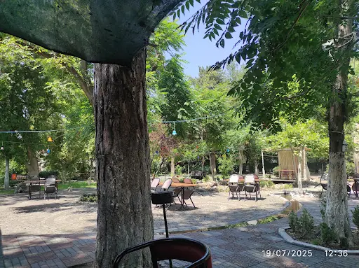Nar Park Cafe