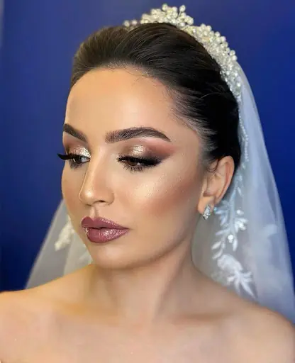 Nazlı Türkyılmaz Hair&Make up Studio 4