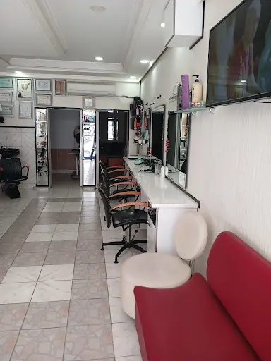 CANİP BAYAN KUAFÖRÜ 3