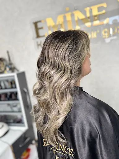 EMİNE İNCE KUAFÖR & GÜZELLİK MERKEZİ 4
