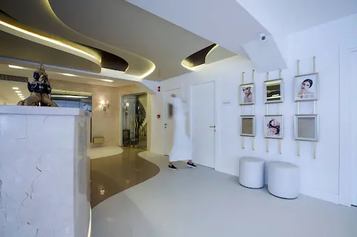 Op. Dr. Arda Katırcıoğlu | Liposuction | Meme Büyütme | Göğüs Estetiği | Karın Germe | Vücut Estetiği İstanbul Nişantaşı – Diğer (Güzellik), İstanbul (5. fotoğraf)