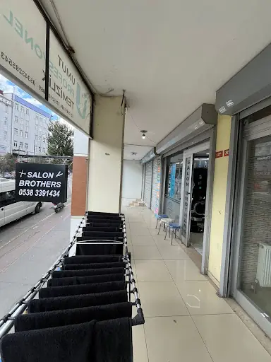 Salon brothers erkek kuaförü barber 3