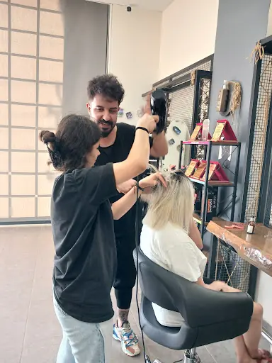 İHSAN SARMAN İ&S haır studıo 3