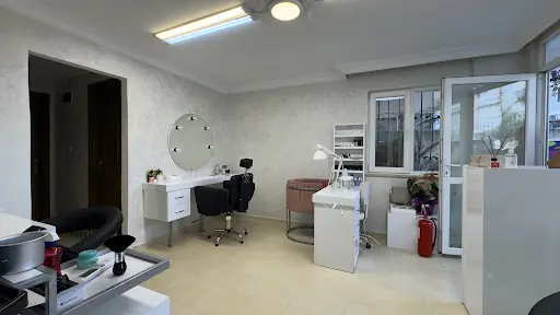 The Gloss Ayvalık