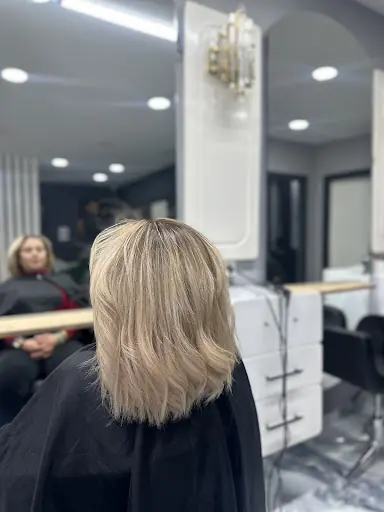 ÖZLEM DOĞAN SAÇ TASARIM 4