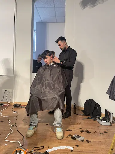 KUAFÖR ADEM YILDIRIM