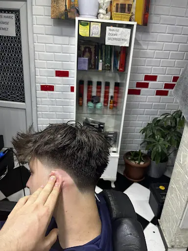 CADDE ERKEK KUAFÖRÜ 4