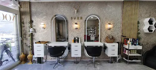 SALON SUXE