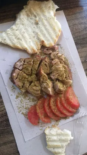Meşhur Kokoreçci Oktay Usta