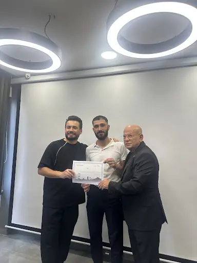 Rıdvan Öztürk Berber Shop .erkek kuaför Maltepe istanbul 2