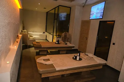 Soluxury Spa 3