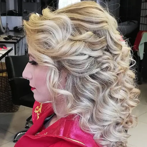 Serpil Kuaför 4
