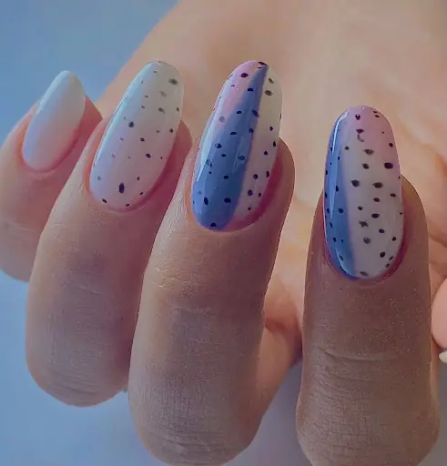 Zeliha Aydın Nail Studio 4