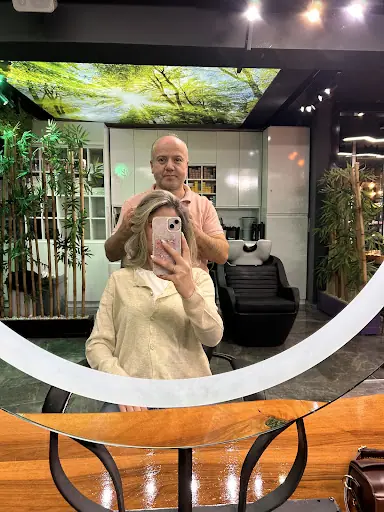 Gloss Kuafor & Güzellik