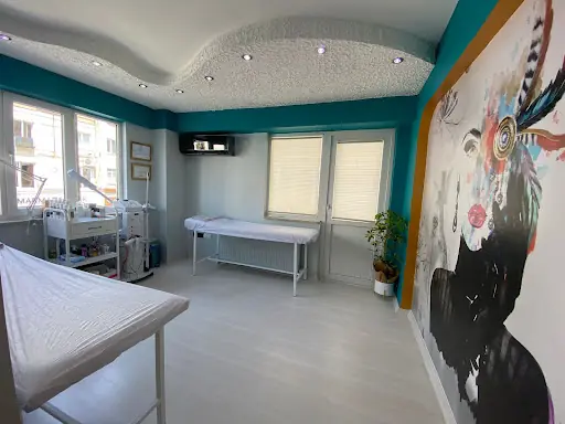 MOODES ESTETİK VE GÜZELLİK