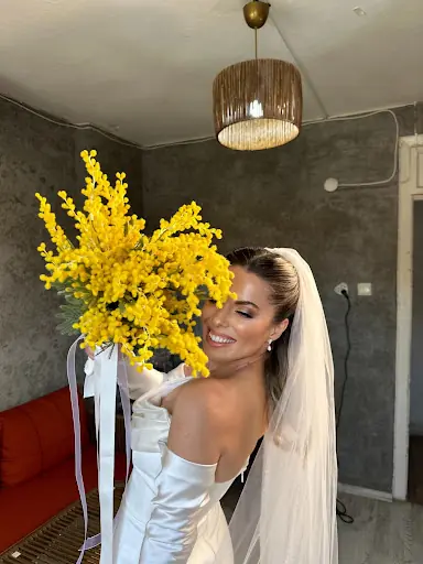Kader Akçay Hair Make Up Studio 2