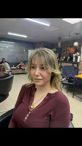 Arna Bayan Kuaförü Ve Güzellik Salonu – Tırnak / Nail Studio, Esenler, İstanbul (3. fotoğraf)