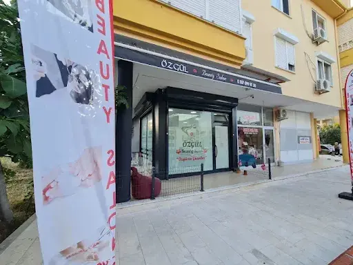 Altınoluk Kuaför & Güzellik Salonu – Özgül Beauty – Gelin Kuaförü, Edremit, Balıkesir (2. fotoğraf)