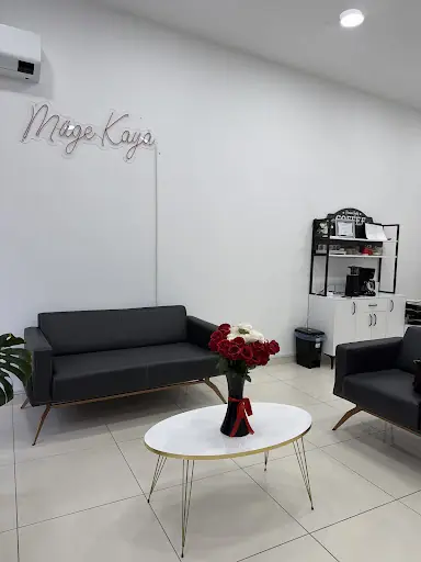 MÜGE KAYA Bayrampaşa Lazer Epilasyon - Cilt Bakımı - Laser Hair Removal - Skin Care - Hydrafacial - Zayıflama Merkezi