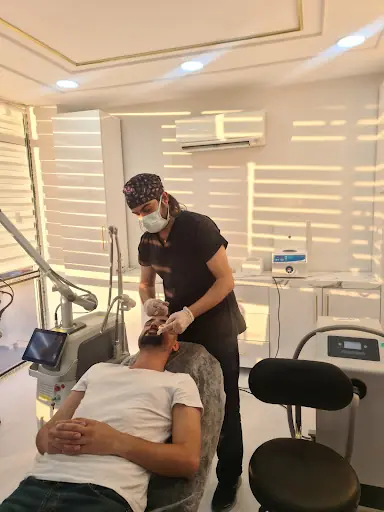 AURA DERMATOLOJİ KLİNİĞİ MARDİN 2