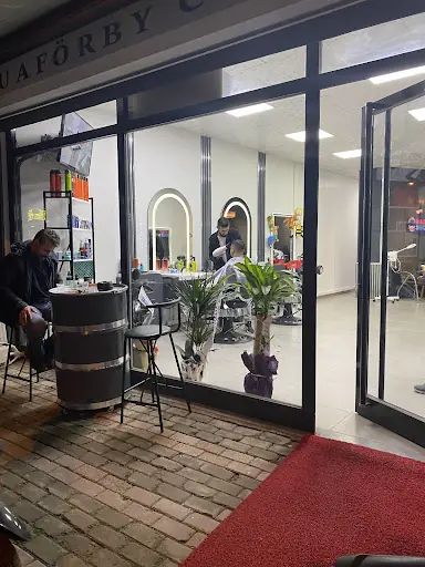 Uğur Makas Erkek Kuaförü 2