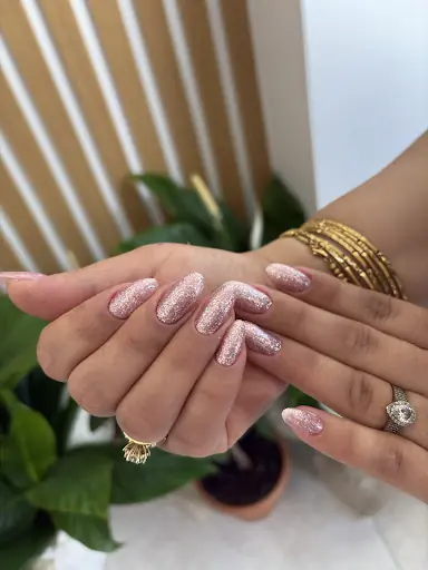 Eva Beauty & Nail Art Studio
