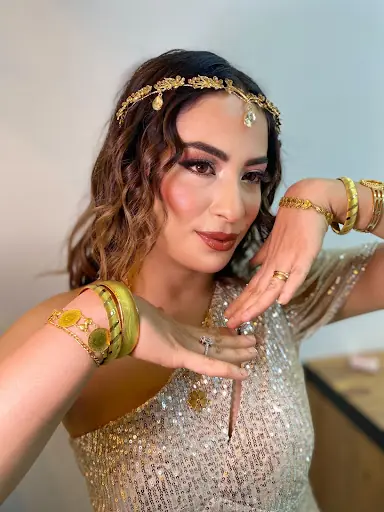 ŞERİFE İŞÇİMEN HAİR & MAKEUP ARTİST 3