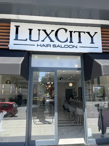 Luxcity Hair Saloon - Bakırköy Kadın Kuaför 3