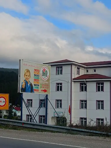 ÖZEL GÜLBAHÇE ORTAOKUL ERKEK ÖĞRENCİ YURDU