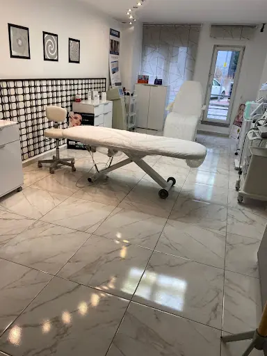 Dipnot Estetik Güzellik Merkez - Dr. Meltem Çetin 2