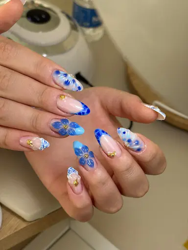 Naz Arkun Beauty Studio 3