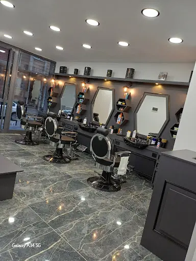 Batuhan yamaç erkek kuaförü 2