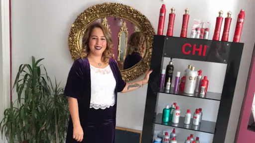 Sinem Bayan Kuaför Ve Epilasyon Salonu 2