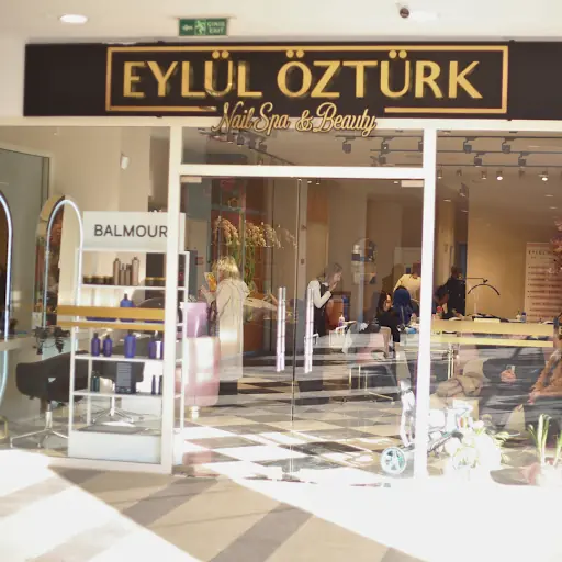 Eylül Öztürk Tuzla Nail Spa Güzellik Salonu