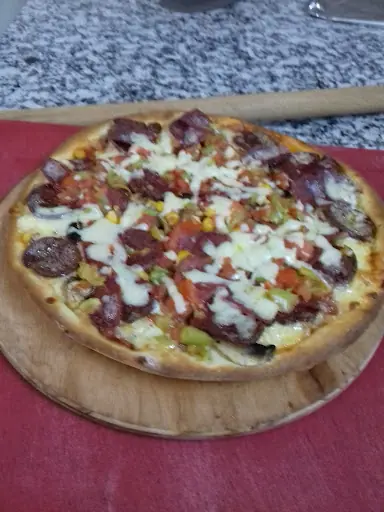 Naturel Pide-Pizza Salonu 3