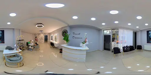 Tırnak Dünyası