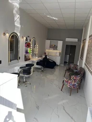 Berna Hairdresser 4