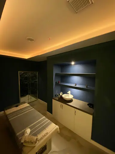 Kurtköy Atlantis Head Spa Masaj Salonu – SPA & Wellness, İstanbul