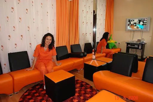 Yaylak Kadın Doğum & Genital Estetik Merkezi 4