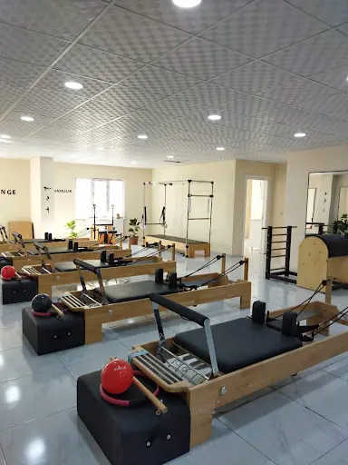 Sbalance Studio- Pilates Stüdyosu 2