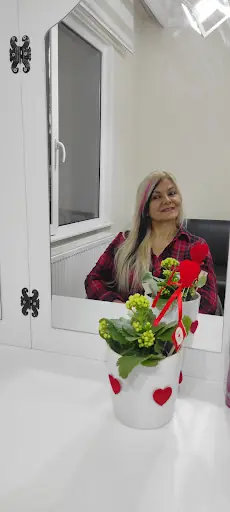 Çağla Bayan Kuaförü Salonu
