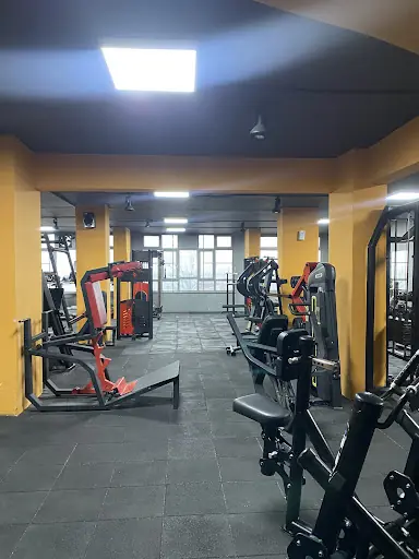 Borçka Spor Salonu 4