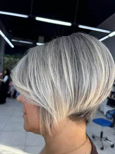 Kuaför İbrahim İpsiz - Luxury Hair Studio