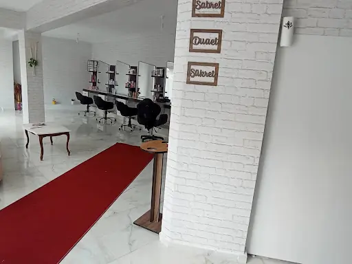 TEBESSÜM BAYAN KUAFÖRÜ VE GÜZELLİK SALONU AKDAĞMADENİ